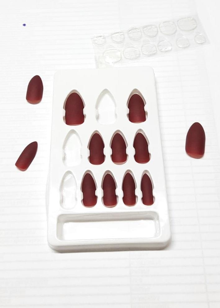 Mat Bordo Tak Çık Tırnak Seti Yapışkanlı Takma Tırnaklar 12 li